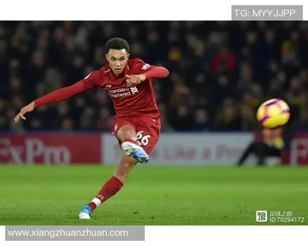 坎塞洛的足球之路：从天才少年到世界级后卫的成长历程与挑战